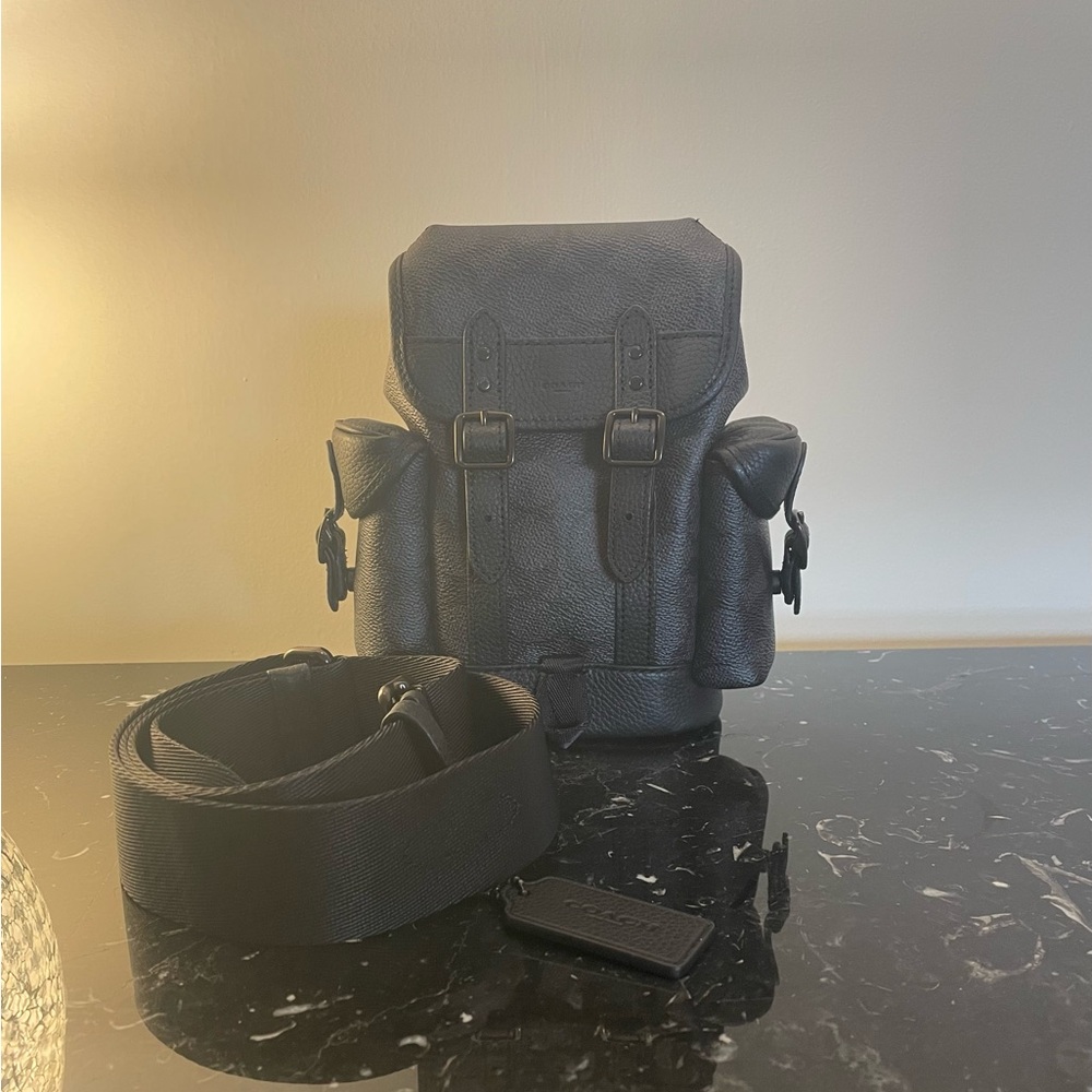 EUC Coach Hitch Backpack 13 in Signature Canvas CE506